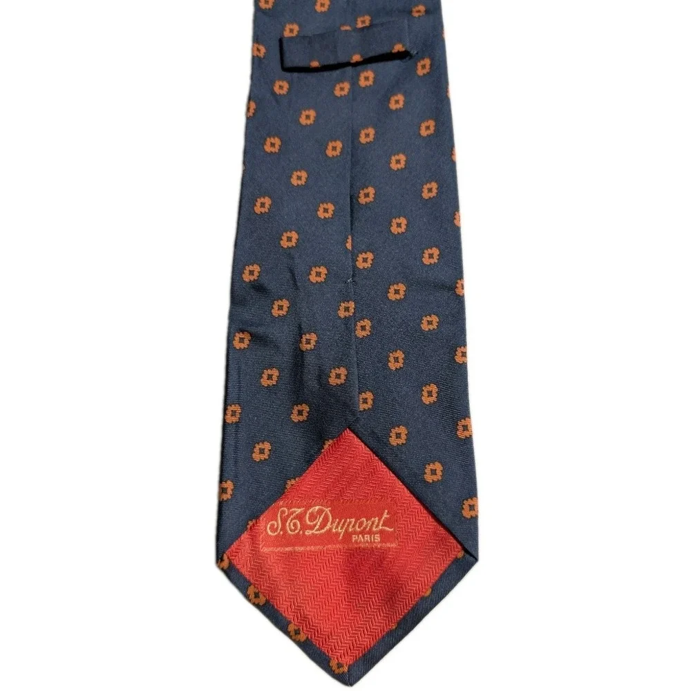 St Dupont elegant dupont